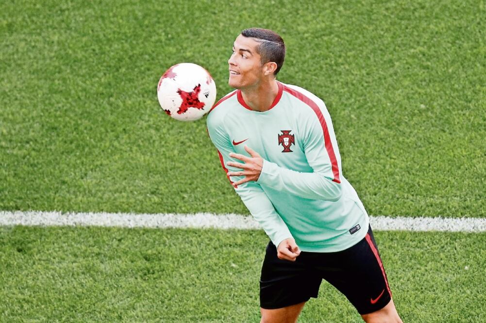 A Cristiano no se le ve alterado por su situación en el Real Madrid (MAXIM SHEMETOV, REUTERS)