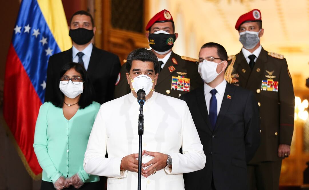 "Es una orden que doy: tenemos que avanzar a la hospitalización", dijo el presidente venezolano. Foto: AFP