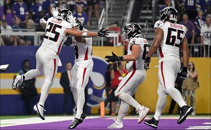 Los Falcons aplastan a los Vikings 22-6 con una defensiva dominante y un brillante Bijan Robinson
