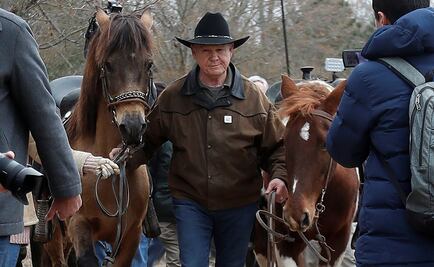 Roy Moore, republicano acusado de acoso, pierde elección en EU