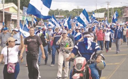 Ortega vuelve ilegales las protestas opositoras en Nicaragua