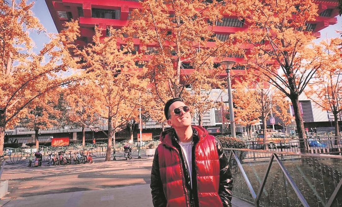 Carlos Guzmán lleva seis años viviendo en China. Allí se mantiene en contacto con otros mexicanos y asegura que en medio de la pandemia han sido muy solidarios. Foto: Especial