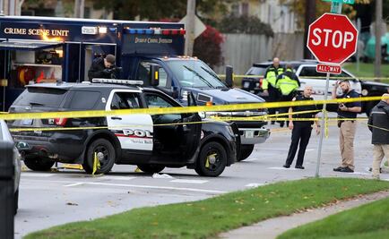 Clinton y Trump condenan asesinato de policías en Iowa 