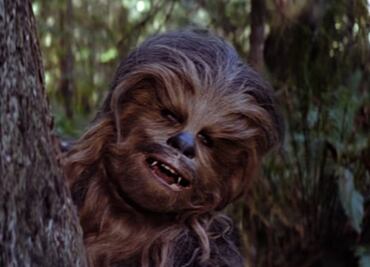 Chewbacca canta “Noche de paz”