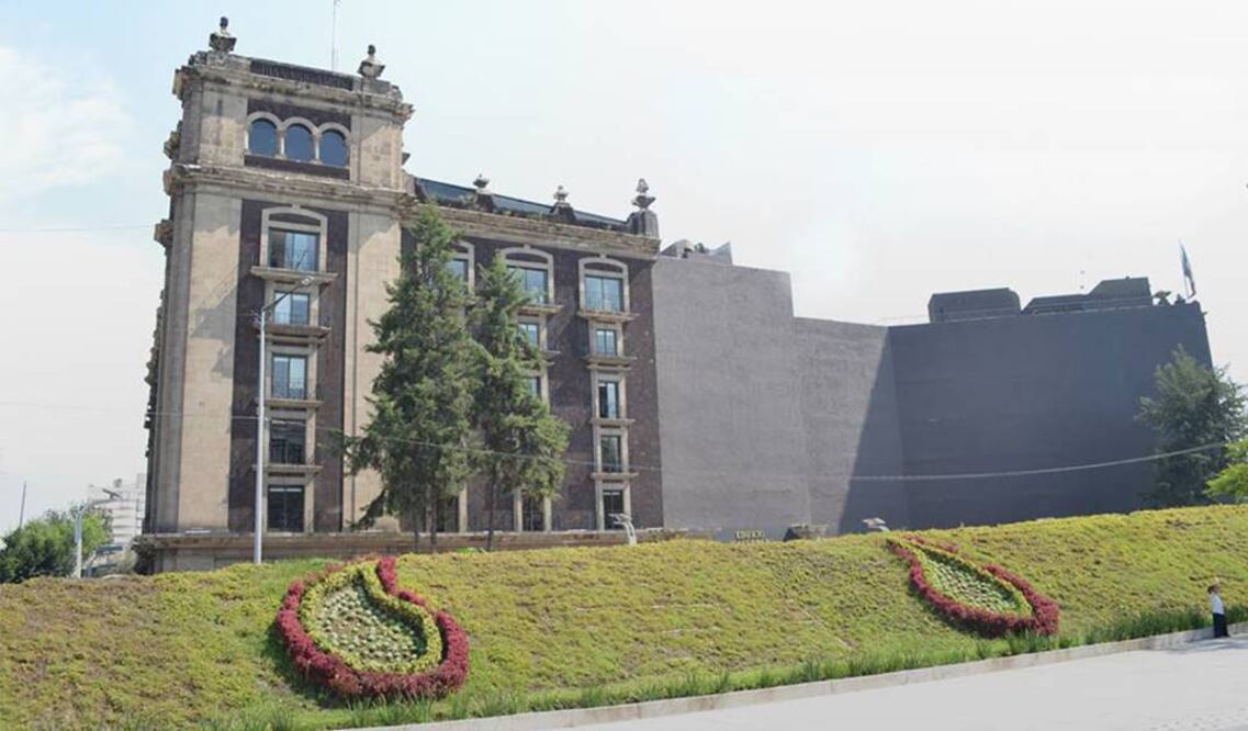 El gobierno capitalino debe tener capacidad de ejecutar contratos abiertos, sistemas electrónicos y plataformas inteligentes que permitan transparentar procesos de contratación, señala Eduardo Rovelo (ARCHIVO EL UNIVERSAL)