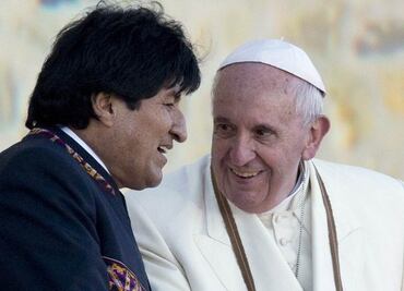 Llega Papa Francisco a Bolivia