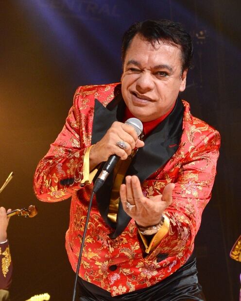 ¿Cuánto costaban los trajes de Juan Gabriel?