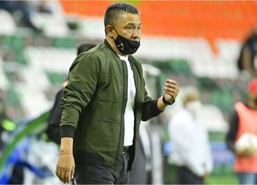 'Nacho' Ambriz se despide del León