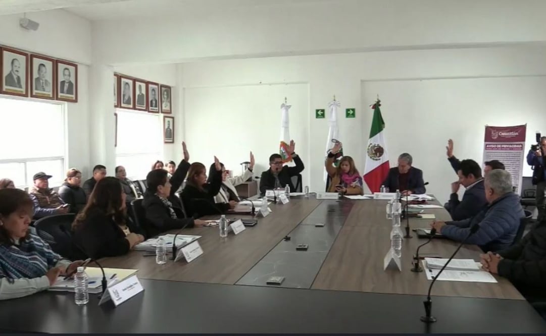 Ayuntamiento de Cuautitlán autoriza insertar leyenda en correspondencia oficial para que diga: "2026, año de Andrés Manuel López Obrador".
Foto: Especial.