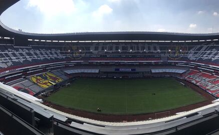 El Azteca, chiquero mundialista