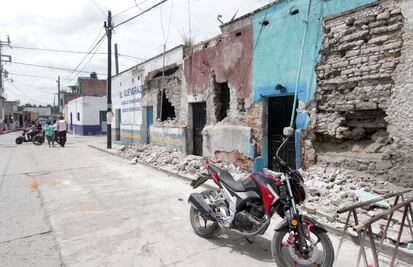 Calculan 300 edificios afectados por sismo en Puebla