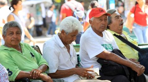 Arrestan a mujer que drogaba y robaba a personas de la tercera edad en Coahuila