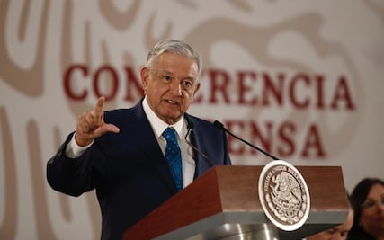 AMLO se reúne con el presidente del Consejo de FEMSA
