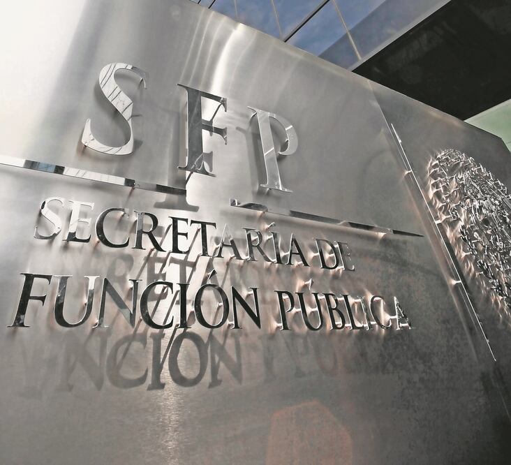 La SFP ha abierto 31 expedientes en contra de gerentes del banco. Foto: Archivo / El Universal