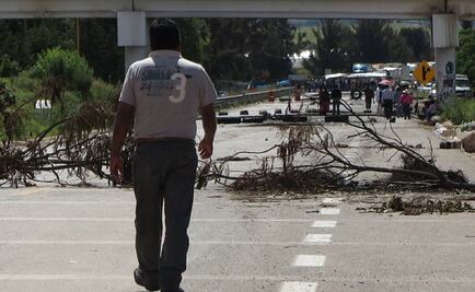 CNTE mantiene bloqueos en 20 puntos de Oaxaca