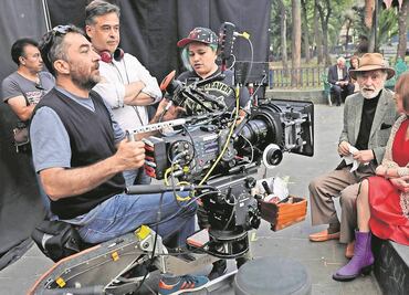 Industrias fílmica y de autos destacan por flujos de IED