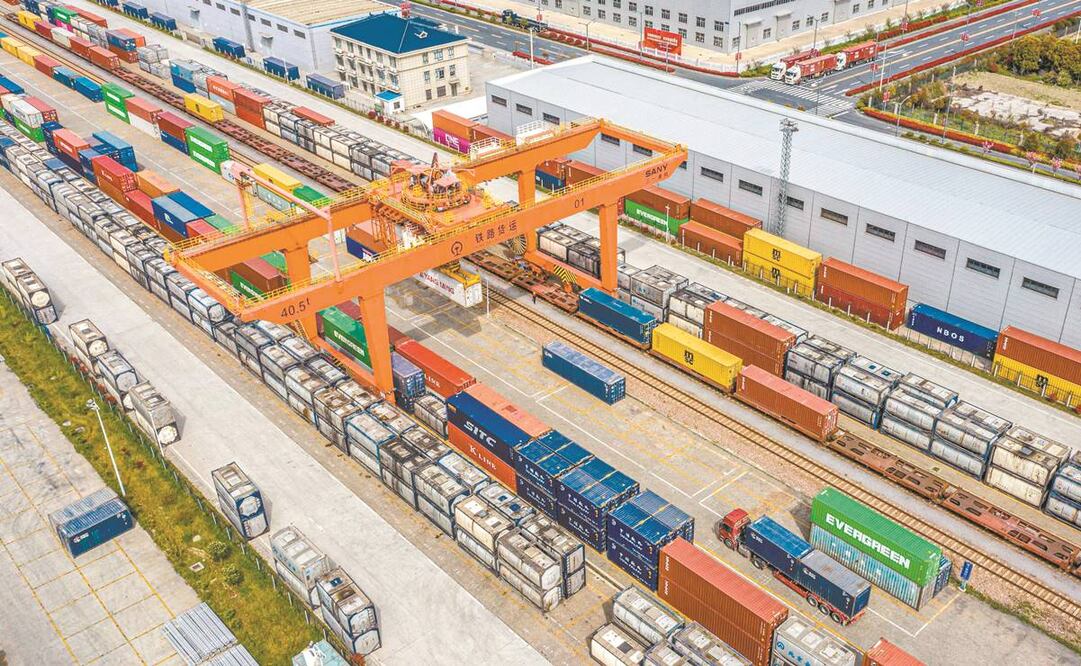 China se mantuvo como el segundo socio comercial más relevante del país, de acuerdo con datos de Banxico, Inegi y la SE. Foto: Archivo/ El Universal.