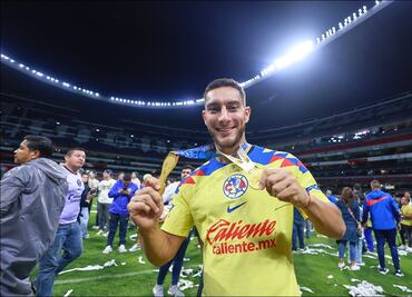 Sebastián Cáceres dejaría al América para jugar en Sevilla