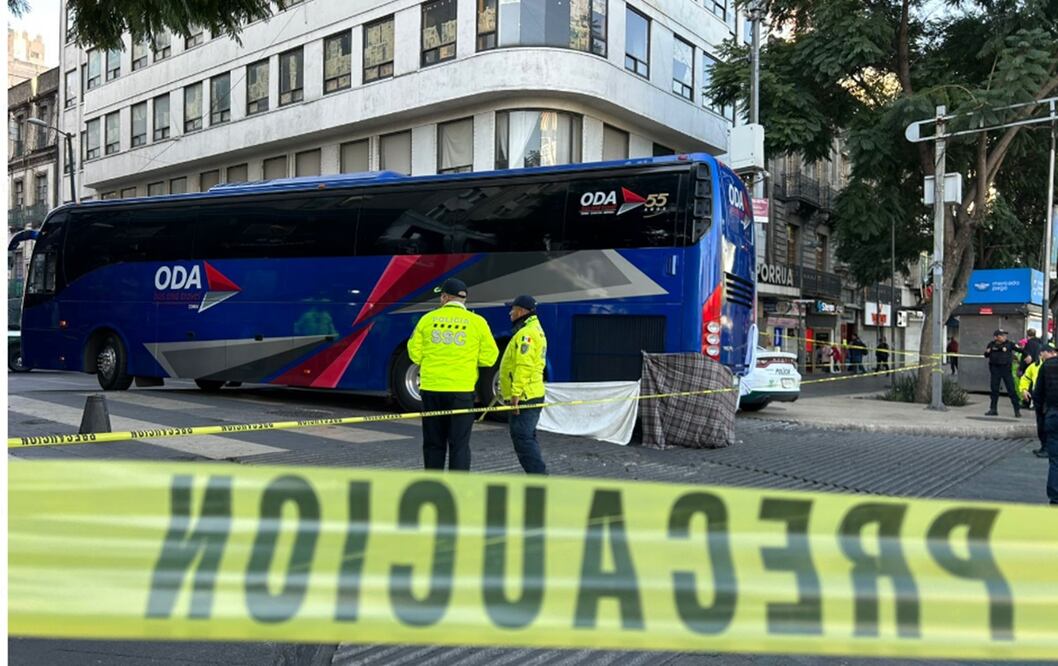 Muere hombre en patín eléctrico en el Centro de la Ciudad de México. Foto: Iván Montaño/EL UNIVERSAL