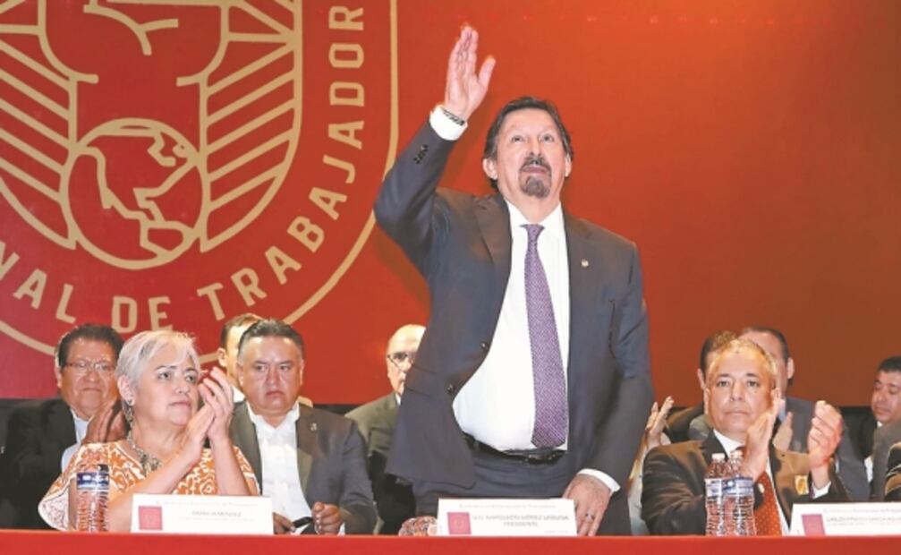 El Foco. Gobierno líder en ciencia solicita modista bien recomendada