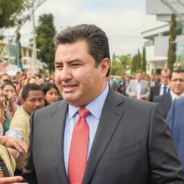 Bellas Artes y el apóstol caído de la Luz del Mundo