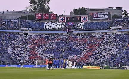 Así fue el impactante mosaico de Cruz Azul previo al duelo contra Pumas