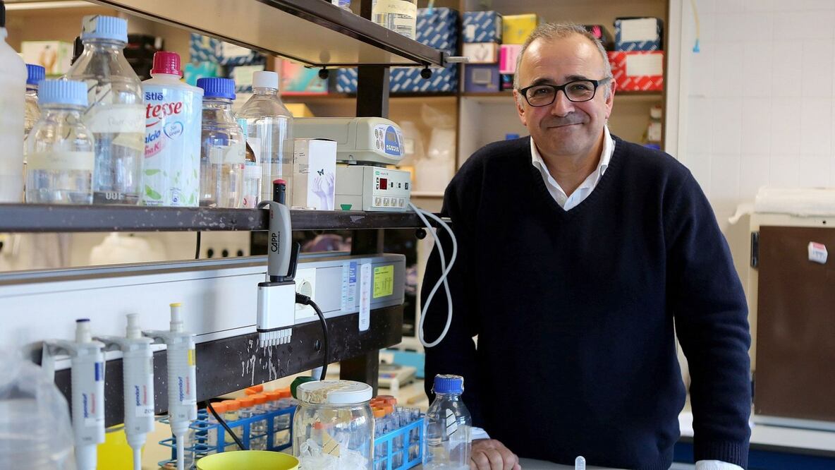 Ignacio López-Goñi es catedrático de Microbiología de la Universidad de Navarra, en España. Foto: Cortesía Ignacio López-Goñi vía BBC