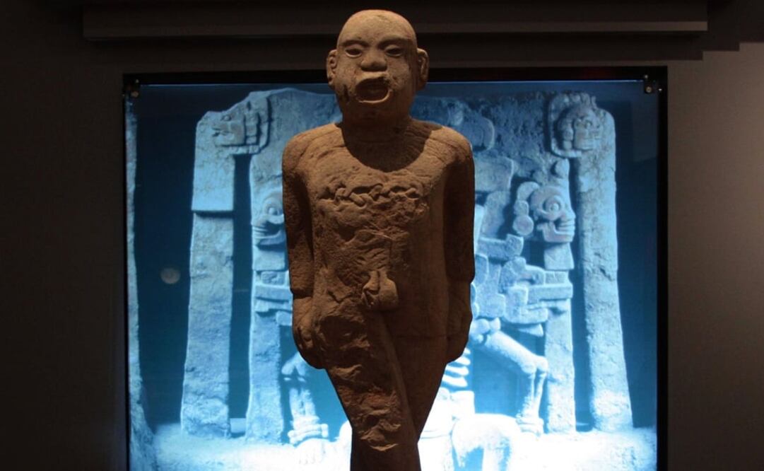 A statue of the Mexica deity Xipe Tótec, usually represented wearing human skin, is exhibited at the Veracruz Institute of Culture - Photo: Courtesy of INAH