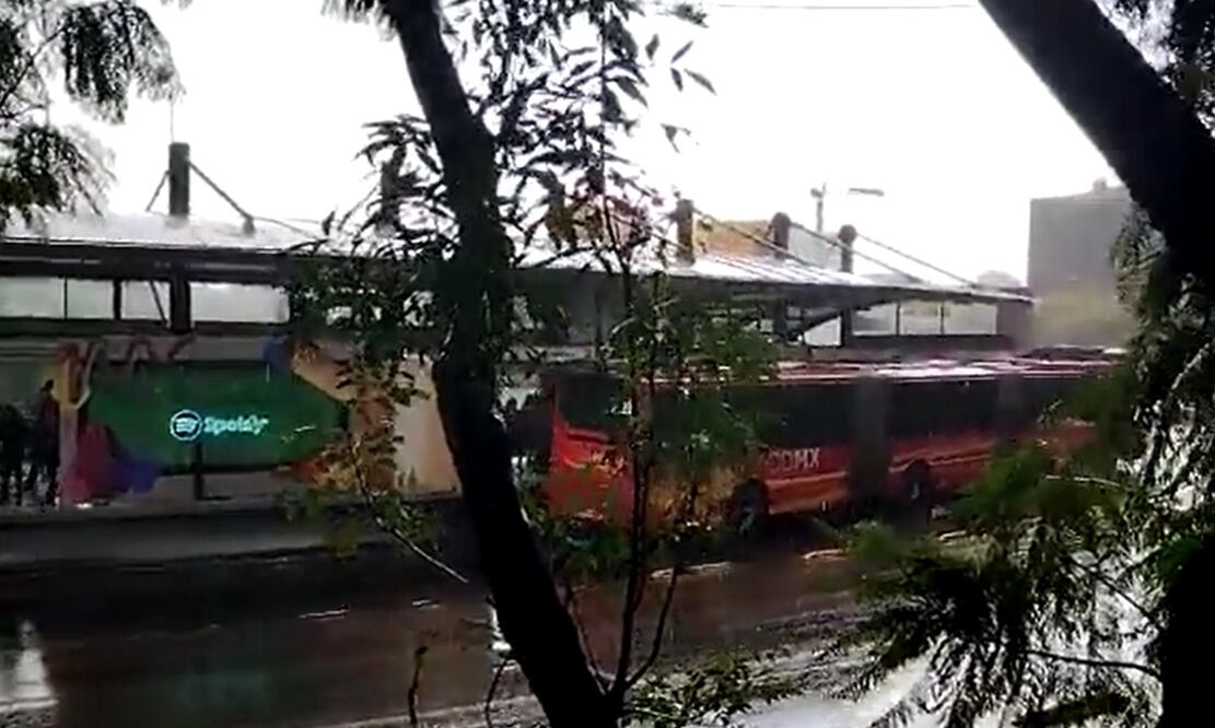 FOTO: captura tomada de Twitter @OVIALCDMX /EL UNIVERSAL/