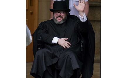 Estadounidense finge su propia muerte para eludir un juicio por abuso sexual