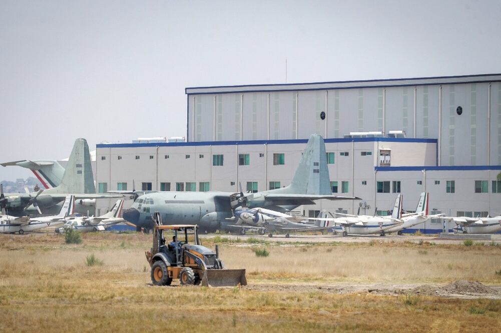 Hay 100 amparos contra el aeropuerto de Santa Lucía, presentados por pueblos indígenas y #NoMásDerroches. Foto: ARCHIVO EL UNIVERSAL