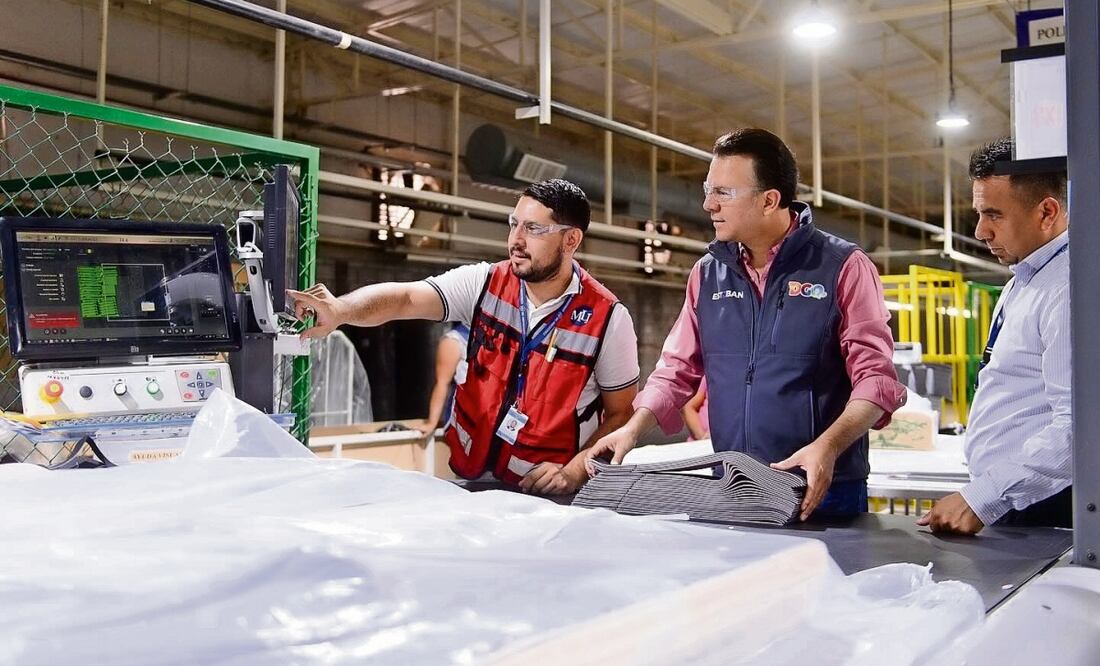 La producción industrial avanzó 0.4% en junio. Foto: Especial