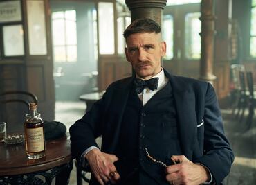 Paul Anderson, de "Peaky Blinders", preocupa por su apariencia deteriorada, tras admitir posesión de drogas