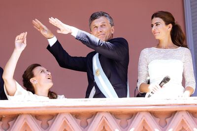 Baile y canto, en toma de posesión de Macri