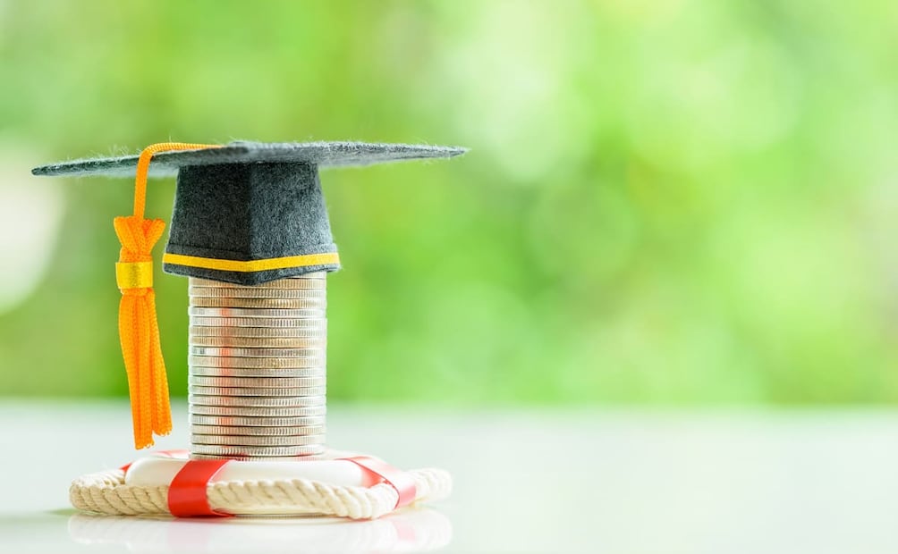 La cercanía con empresas permite a los estudiantes conectar su formación con el campo profesional desde etapas tempranas. Foto: iStock