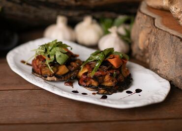 Hongos Portobello rellenos de vegetales