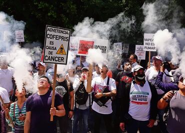 Vapean contra la prohibición frente a la Cofepris