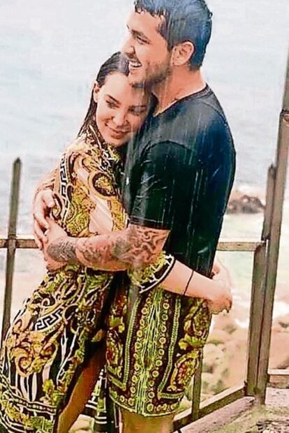 Lupillo Rivera revela si Belinda obliga a sus parejas a firmar contrato de confidencialidad