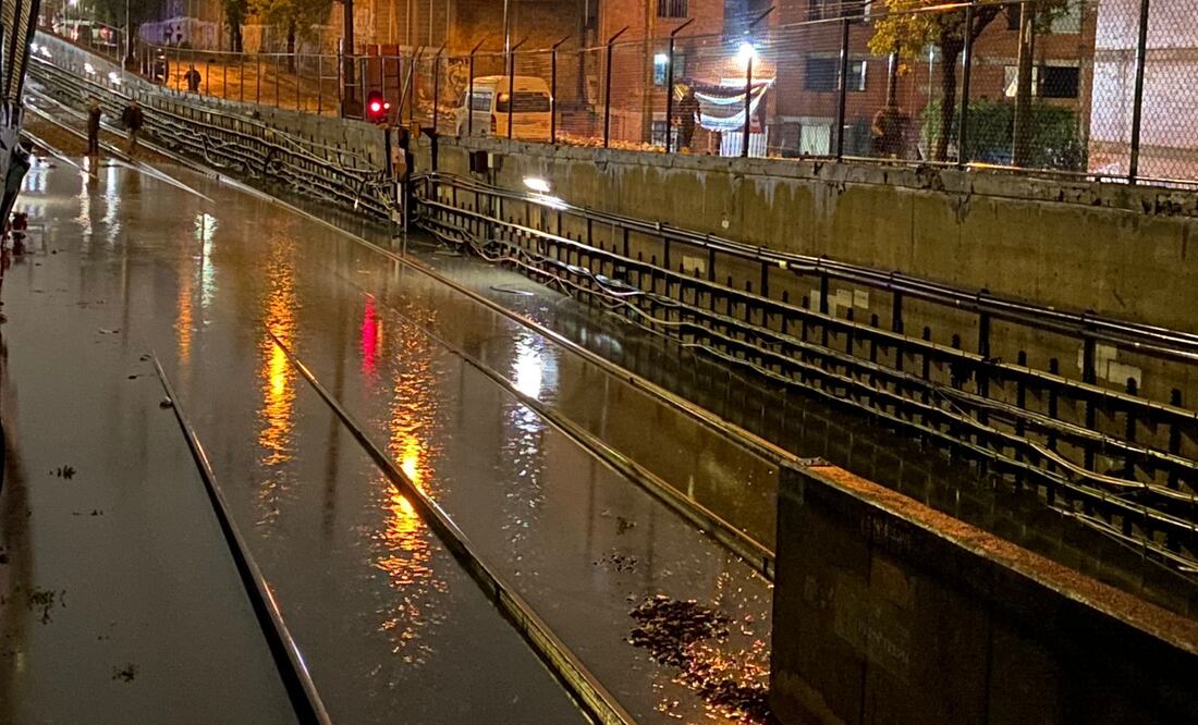 Resultaron afectadas las vías entre Santa Marta y La Paz; se suspendió el servicio de Guelatao a La Paz. (Foto: Fernanda Rojas/ EL UNIVERSAL)