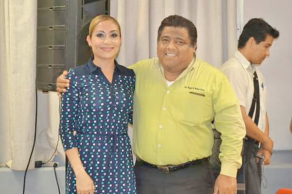 Miguel Núñez trabajó por más de 20 años en el Conalep de Lázaro Cárdenas, desde hace uno ocupaba el cargo de director. (CORTESIA)