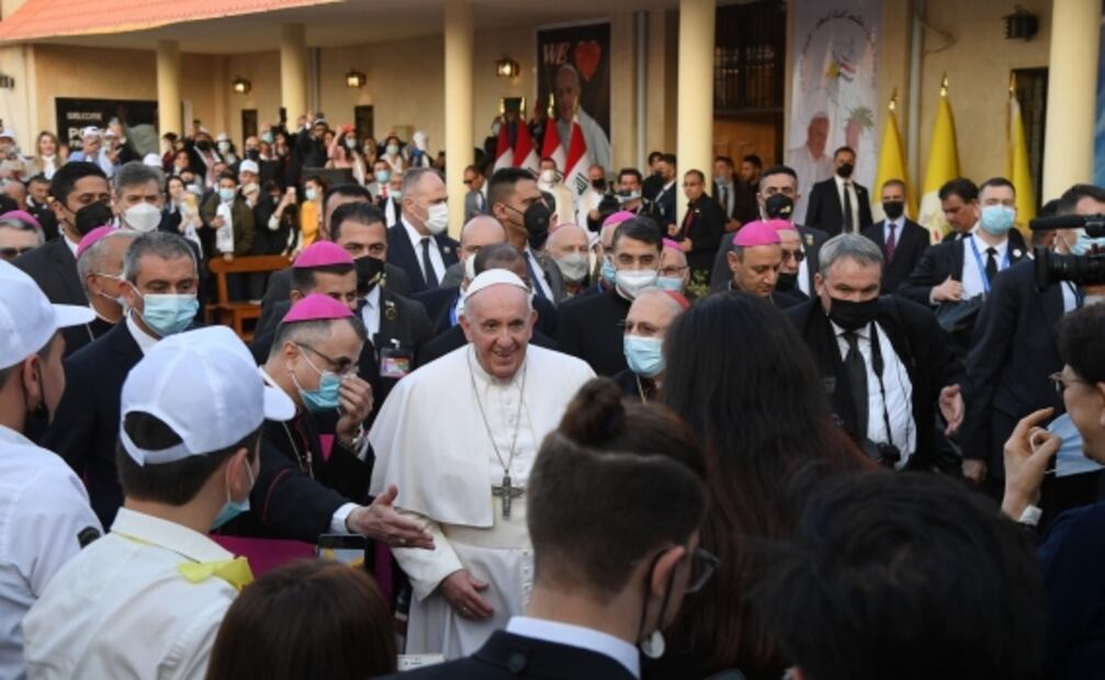 Papa Francisco celebra en Irak la primera misa de un Pontífice con el rito caldeo