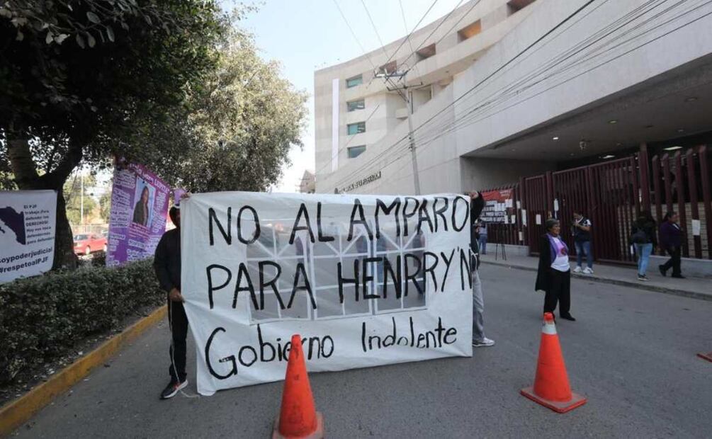 Familiares de Guadalupe Bastida Reyes protestan contra amparo de su secuestrador y feminicida. Fotos: Jorge Alvarado. EL UNIVERSAL