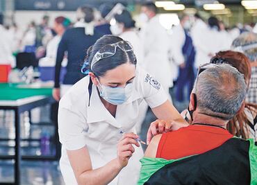 Agilizarán vacunación ante tercera ola de Covid