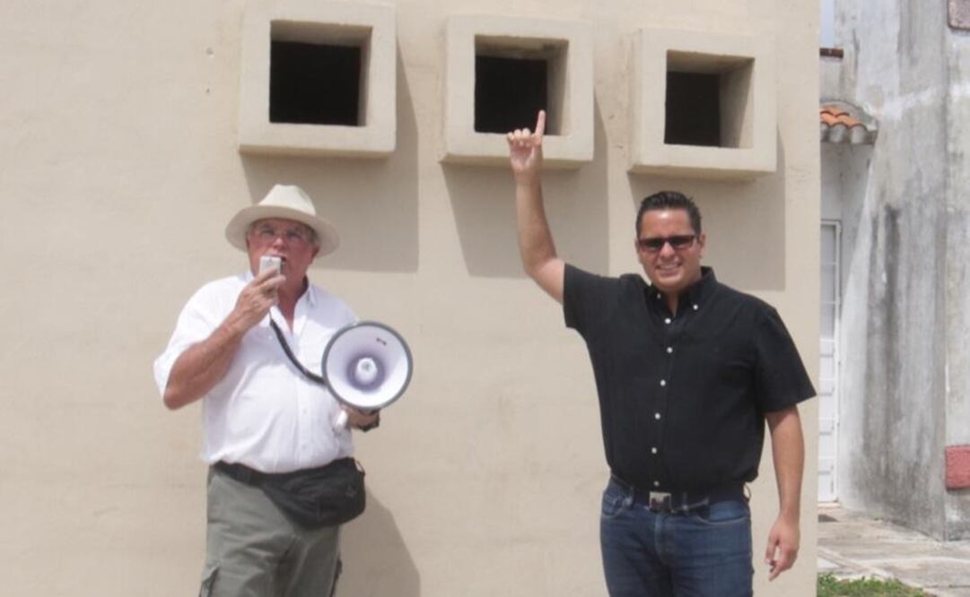 Candidato Manuel Prieto "Chacho", vestido de color obscuro. Foto: Cortesía de Movimiento Ciudadano