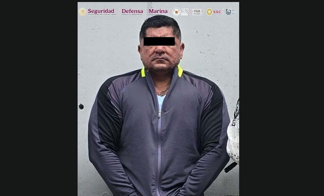 Detienen a el "Terry", integrante del grupo delictivo Los Malportados en calles de la alcaldía Azcapotzalco, el 3 de octubre de 2025. Foto: especial