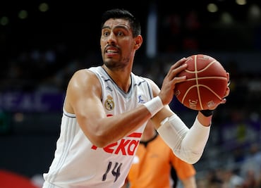 Mavericks de Dallas, ¿destino de Gustavo Ayón?