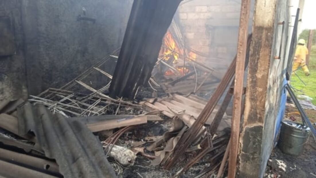 Reportan fuerte explosión en taller de pirotecnia en La Saucera, Tultepec