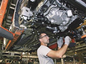 Ford tiene casi 45 mil vehículos esperando ensamble