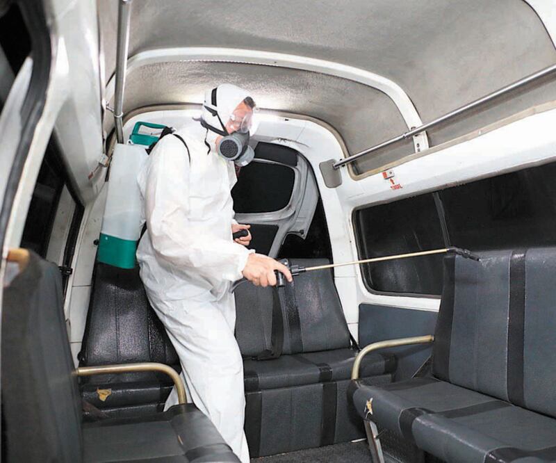 Autoridades estatales exhortan a la población a seguir las acciones implementadas para evitar contagios de Covid-19 y a informarse en sitios oficiales sobre la evolución de la enfermedad en el país.