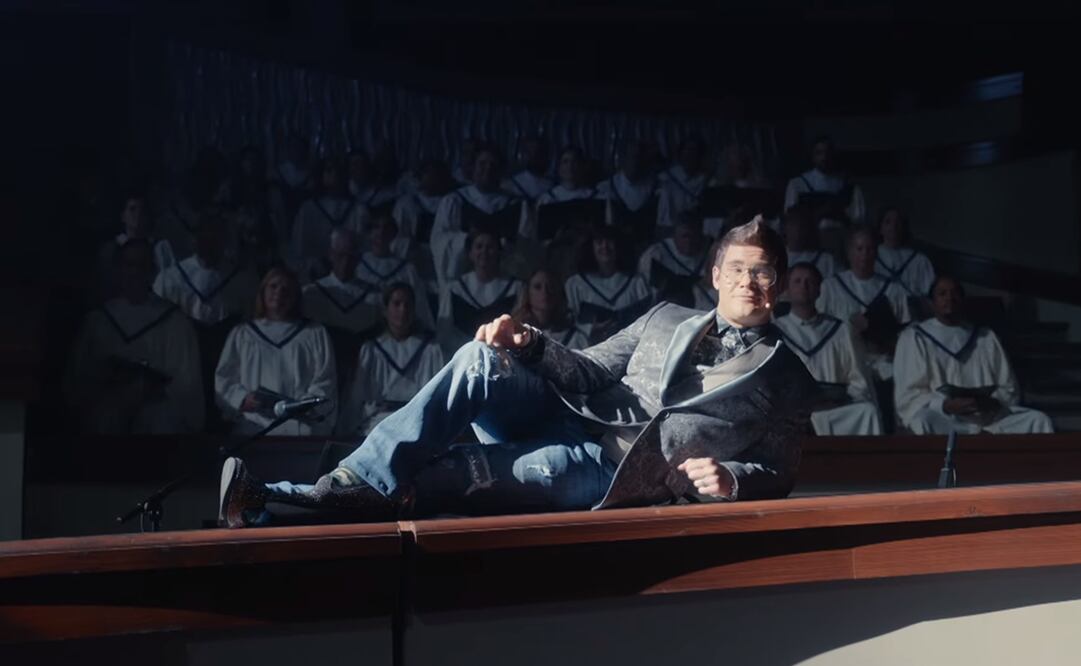 La trama de "The Righteous Gemstones", la serie que se replanteó gracias a la pandemiasigue a una familia tele-evangelista que detrás de los reflectores y vida religiosa tiene una historia de desvío de dinero y codicia. 